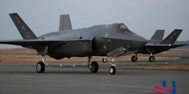 Fate of Japanese F-35s! Two F-35s Make Emergency Landing Due to Mechanical Failure