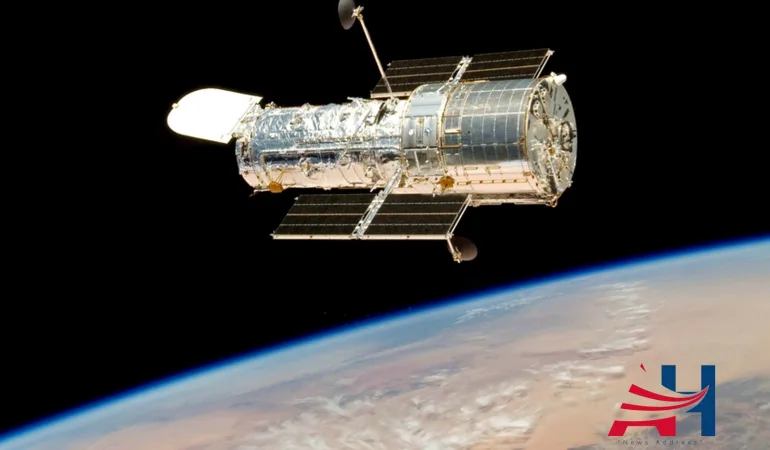 NASA Temporarily Suspends Hubble Observations