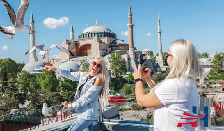Surge of Tourists from Russia to Turkey: 120 Flights per Week