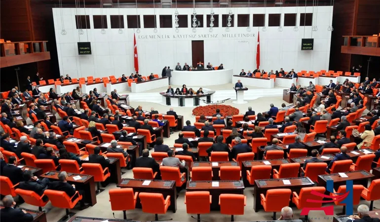 Work Slowdown Action by Airport Workers: Controversial Article 26 Withdrawn
