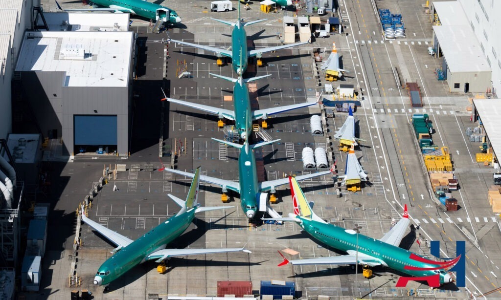 Boeing's 200 Aircraft Undeliverable: Monthly Loss of $1 Billion