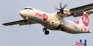 Sprintair ATR-72 Experiences Directional Loss During Takeoff, Runway Lights Damaged