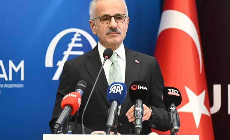 Minister Abdulkadir Uraloğlu: "We Work with the Consciousness of Sacrificing Ourselves to Protect HÜRJET"