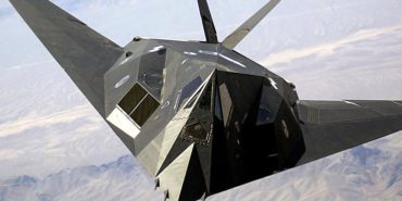 F-117 Nighthawk: A Revolution in Aviation Stealth and Its Future
