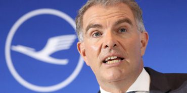Lufthansa Launches Cost-Saving Program: Targeting a €1.5 Billion Operating Profit Increase by 2026