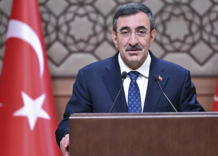 Vice President Yılmaz Met with Air Traffic Controllers at Esenboğa Airport
