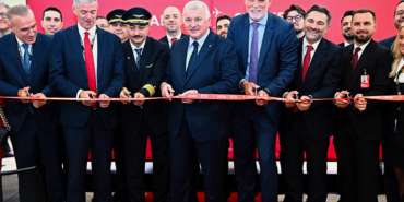 Historic Flight by Turkish Airlines: First Istanbul-Sydney Route Takes Off
