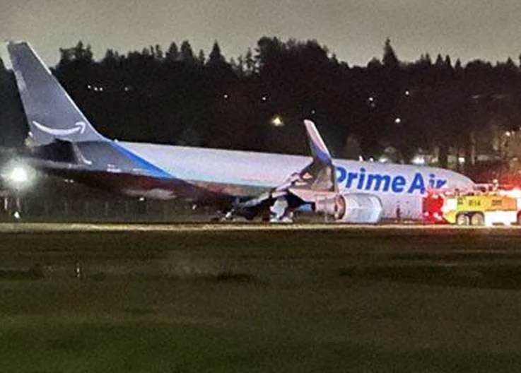 Prime Air's B767 Veers Off Runway: Nose Landing Gear Collapses!