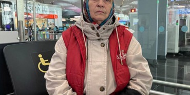 The Terminal Becomes Reality! "I've Been Here for a Month, I Just Want to Go Home"