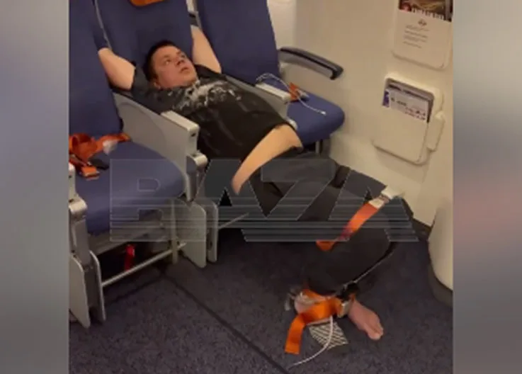 Flydubai Flight Makes Emergency Landing in Baku: Passenger Attacks Crew
