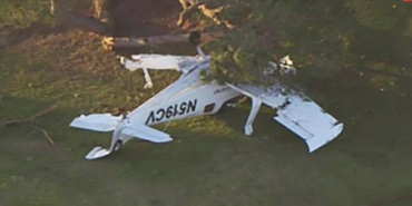 Plane Crash in Los Angeles: Disaster Narrowly Averted on Golf Course