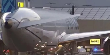 Shock on United Airlines Flight: Body Found in Landing Gear