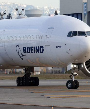 Boeing 777X Takes to the Skies Again: Thrust Link Issues Resolved, Flight Tests Resume