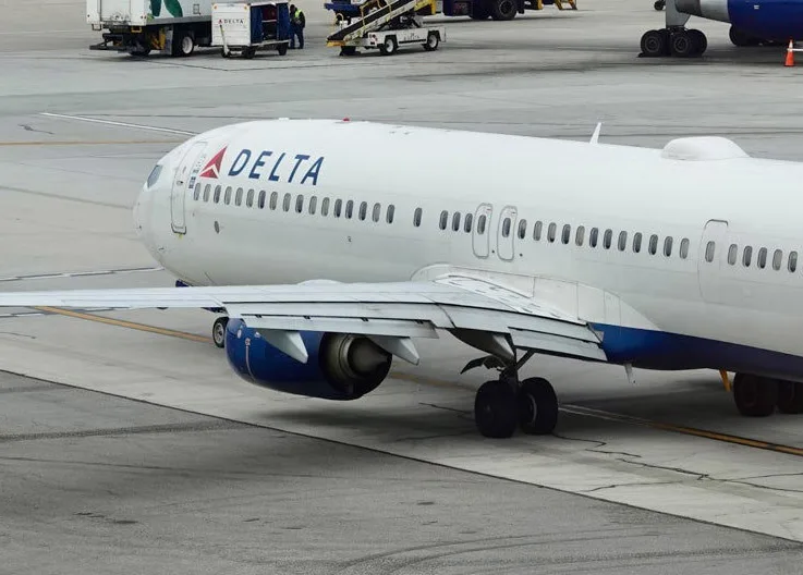 Delta Airlines Reshapes Its Route Network: Central America Cuts, West Coast Expansion
