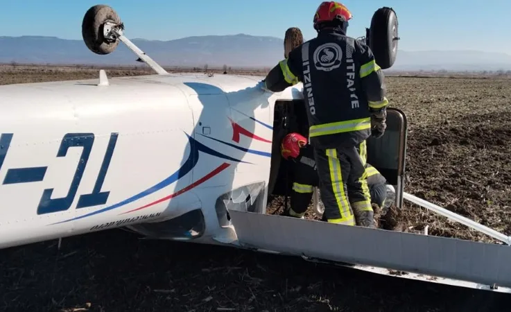 ER-AH Training Aircraft Makes Hard Landing in Denizli! Pilot Rescued Injured