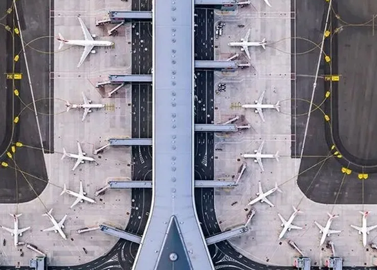 Triple Parallel Runway Era Begins at Istanbul Airport