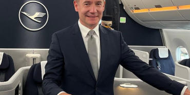 Lufthansa Group Aims to Cut Costs by Two Thirds