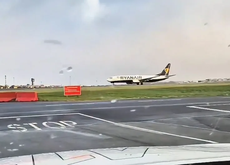 Storm-Related Flight Disruptions at Dublin Airport: 230 Flights Cancelled
