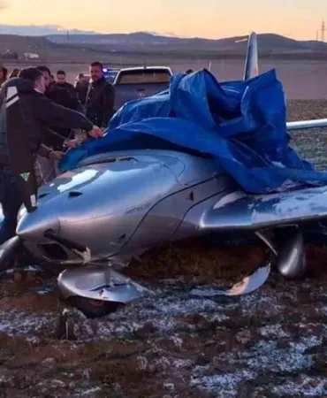 Training Aircraft TC-URA Makes Emergency Landing in a Field in Ankara