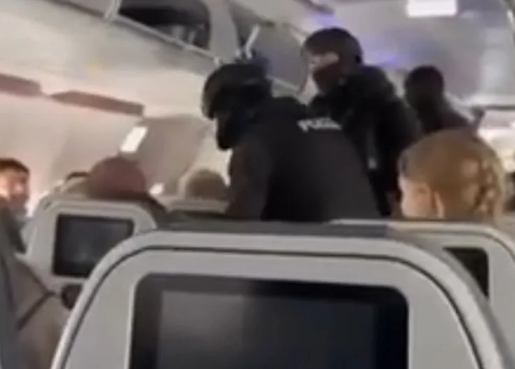Police Take Action! Alarm at Larnaca Airport