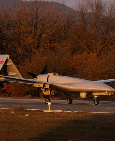 Turkey's-Most-Advanced-UCAV-TB2T-AI-Takes-Flight!