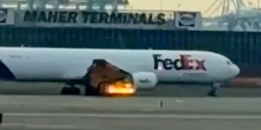 FedEx Narrowly Avoids Disaster! Right Engine Engulfed in Flames