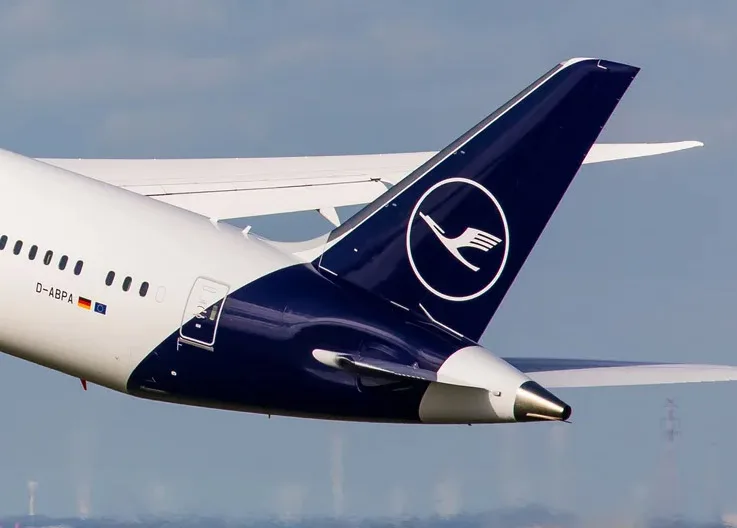 Lufthansa's Historic Return: First Flight to Tehran After a One-Year Hiatus!