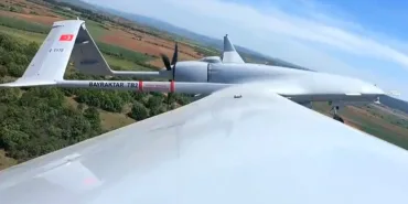 Bayraktar TB2T-AI Impresses with New Altitude Record: Climbs to 37,096 Feet