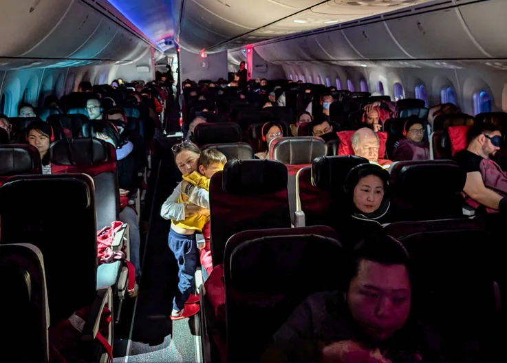 New Regulation from Turkish Airlines: Penalty Ahead for Passengers Who Stand Up Before the Aircraft Comes to a Complete Stop