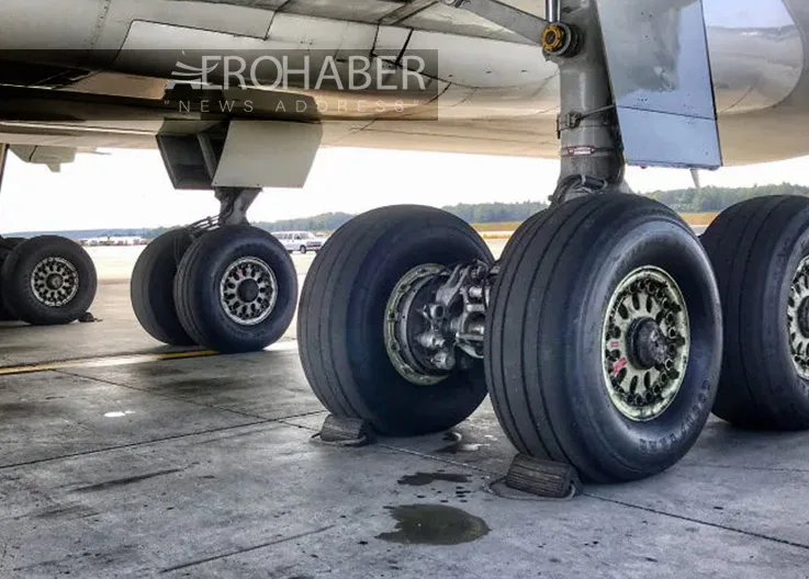 Poland Seizes 5 Tonnes of Boeing Aircraft Tyres Over Violation of Sanctions Against Russia