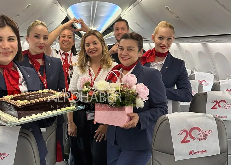 A Floral Farewell from Corendon to a Cabin Chief