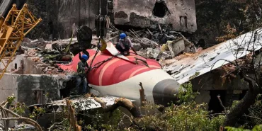 Air India Flight 171 Crash: Investigation Expands, Four Main Theories Under Review