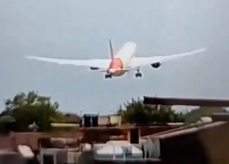 Boeing 787 Tragedy: Did a Flap Error Lead to Disaster?