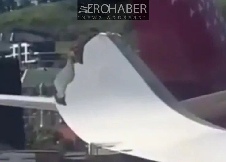 Planes Collide on Runway, Major Disaster Narrowly Averted