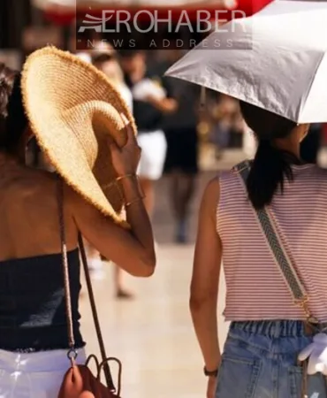 British Holidaymakers React to 42°C Heat in Turkey