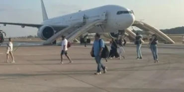 Panic on Board Turkish Airlines Flight: Emergency Evacuation in Antalya
