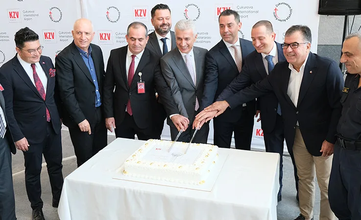 5-Milyon-Yolcu,-30-Bin-Uçuş-Çukurova-Havalimanı-1-Yaşında