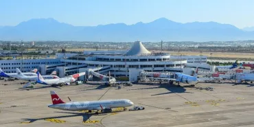 Antalya Reaches Historic Peak in Airport Passenger Traffic