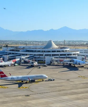 Antalya Reaches Historic Peak in Airport Passenger Traffic