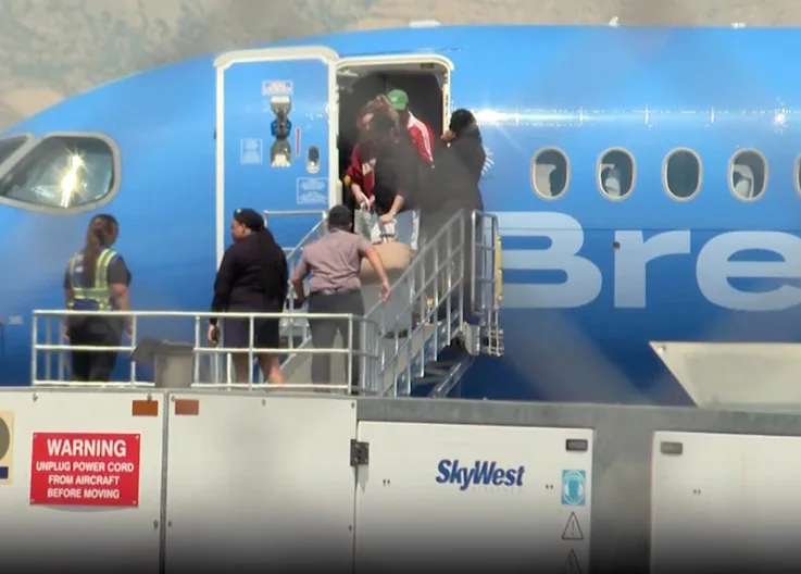Breeze Airways Plane Stopped by Police on FBI Orders