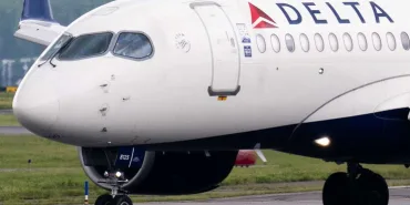 Delta Plane Hits Empty Aircraft During Pushback in Atlanta