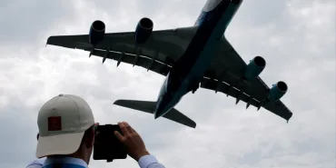 Malfunction Alarm on the Giant Aircraft: 95 Directives, 1 Question