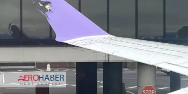 JetBlue Plane Hits Terminal Window