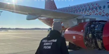 Passenger Aircraft with Torn Fuselage Makes Emergency Landing in Khabarovsk