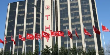 Turkish Airlines Senior Management Restructuring: New Units and Appointments