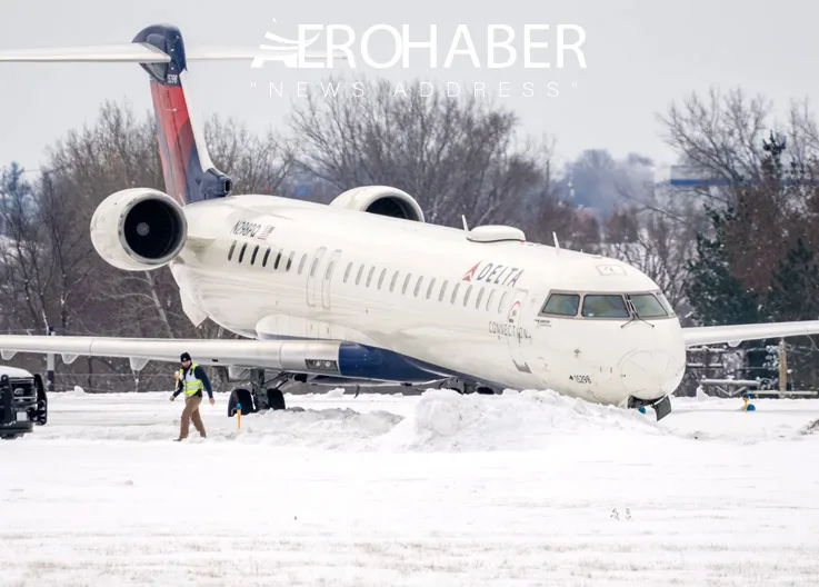 Delta Air Lines Aircraft Skids Off Taxiway, Passengers Safely Evacuated