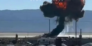 F-16 Fighter Jet Crashes in Flames in California!