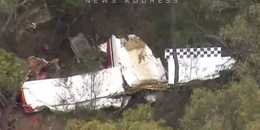 Sydney mid-air collision! 1 pilot killed