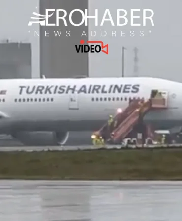 Turkish Airlines Aircraft Struck by Lightning After Take-off, Tyre Burst on Landing!