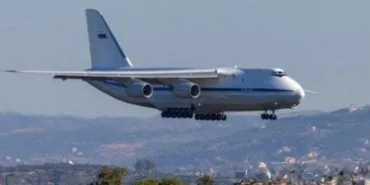 Russian Aircraft Lands at Closed Qamishli Airport